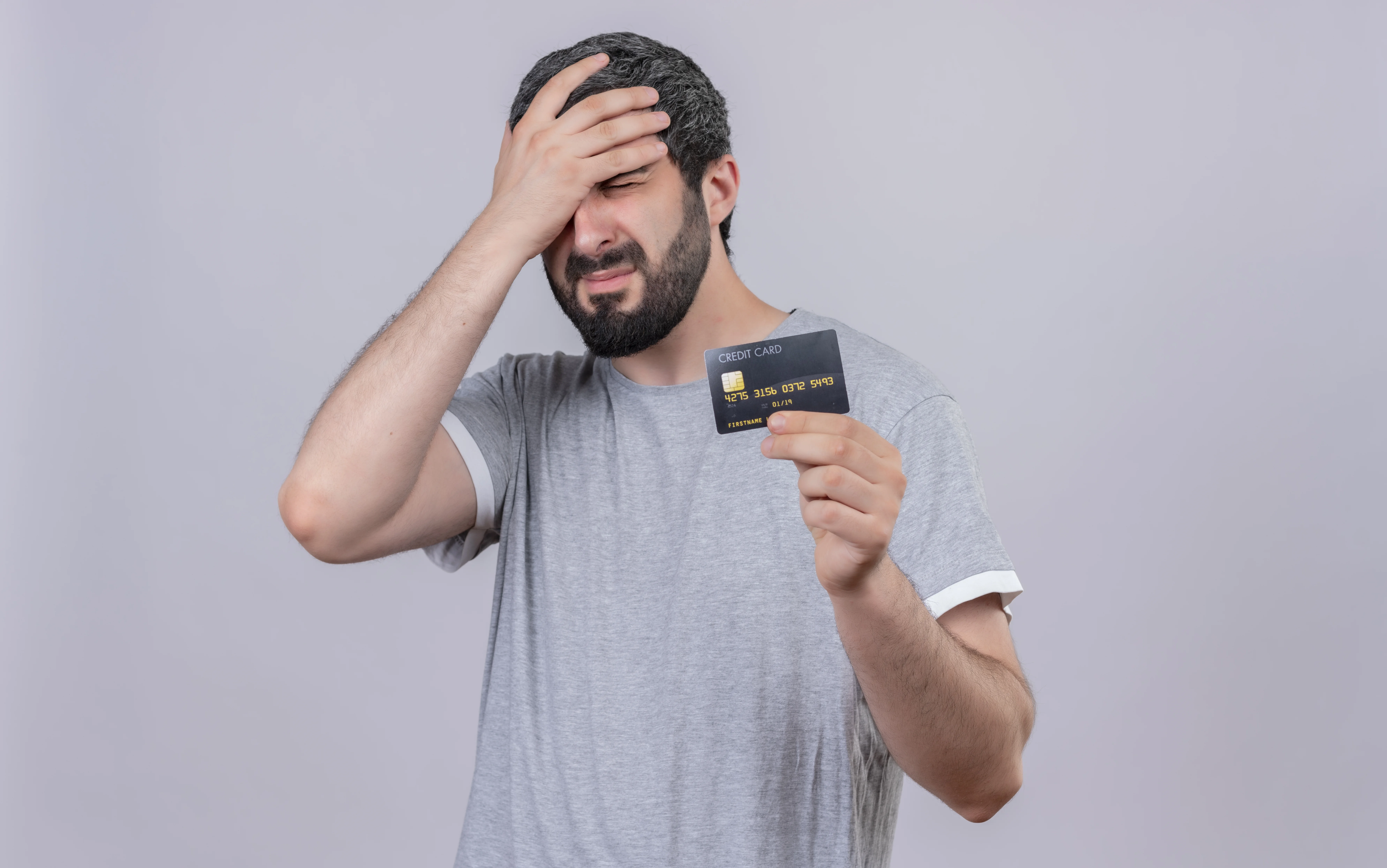 pagar-deuda-tarjeta-credito-la-caixa